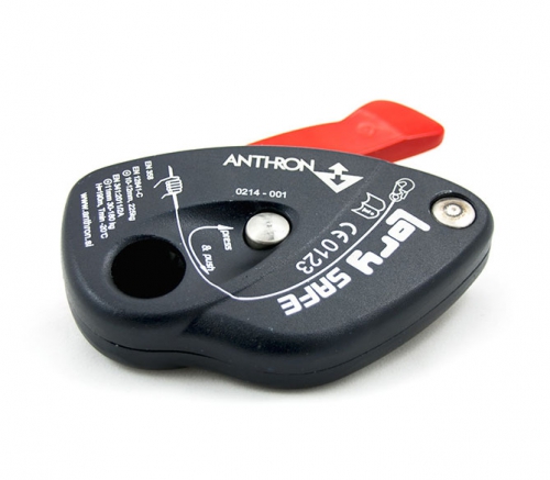 [PB00.6] ANTHRON LORY SAFE